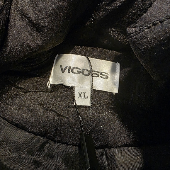 Vigoss Cropped Puffer Hooded Jacket Black Size XL NWT! - Picture 7 of 16